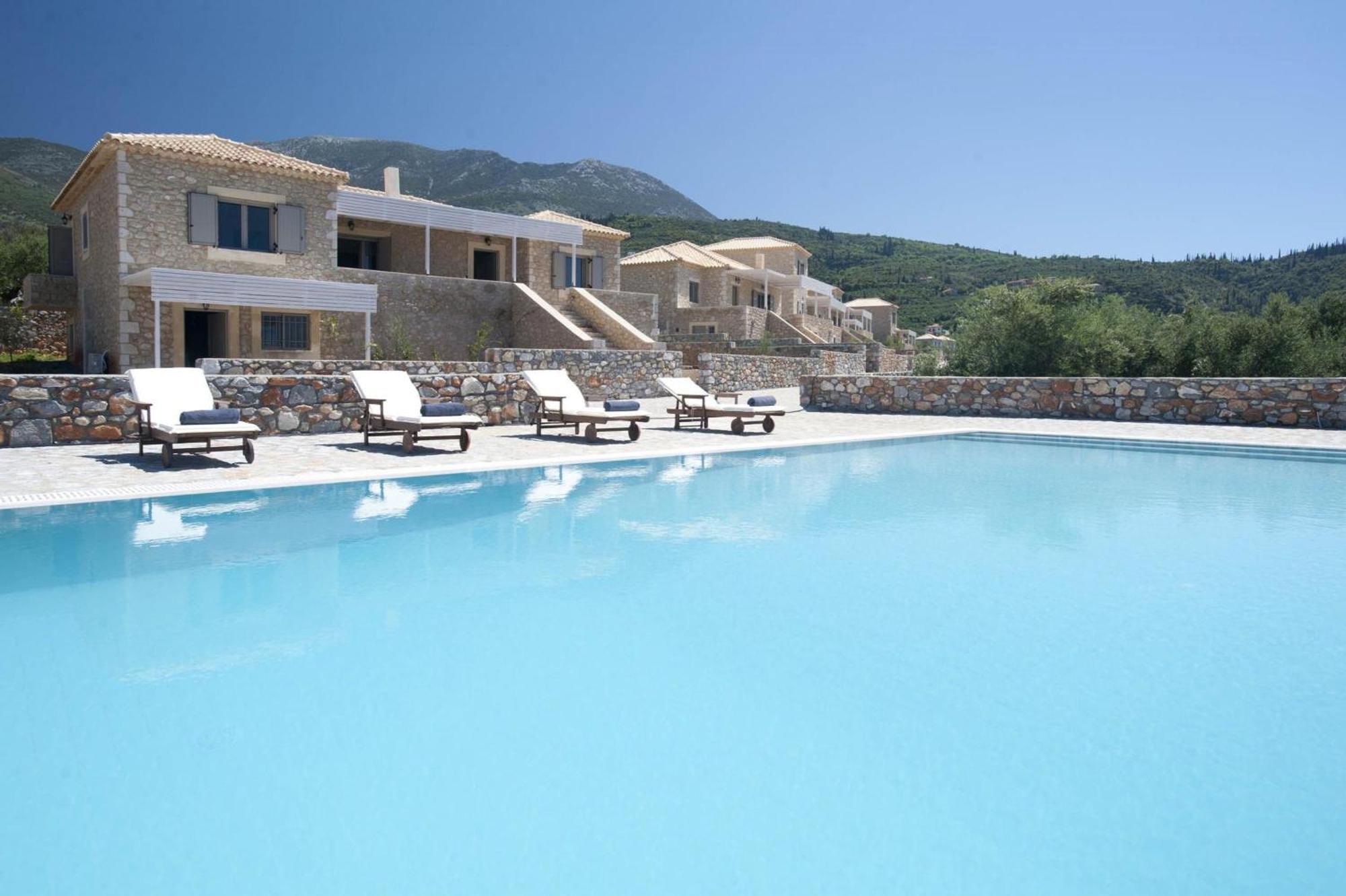 Poliana Estate Villas Riglia Exterior photo