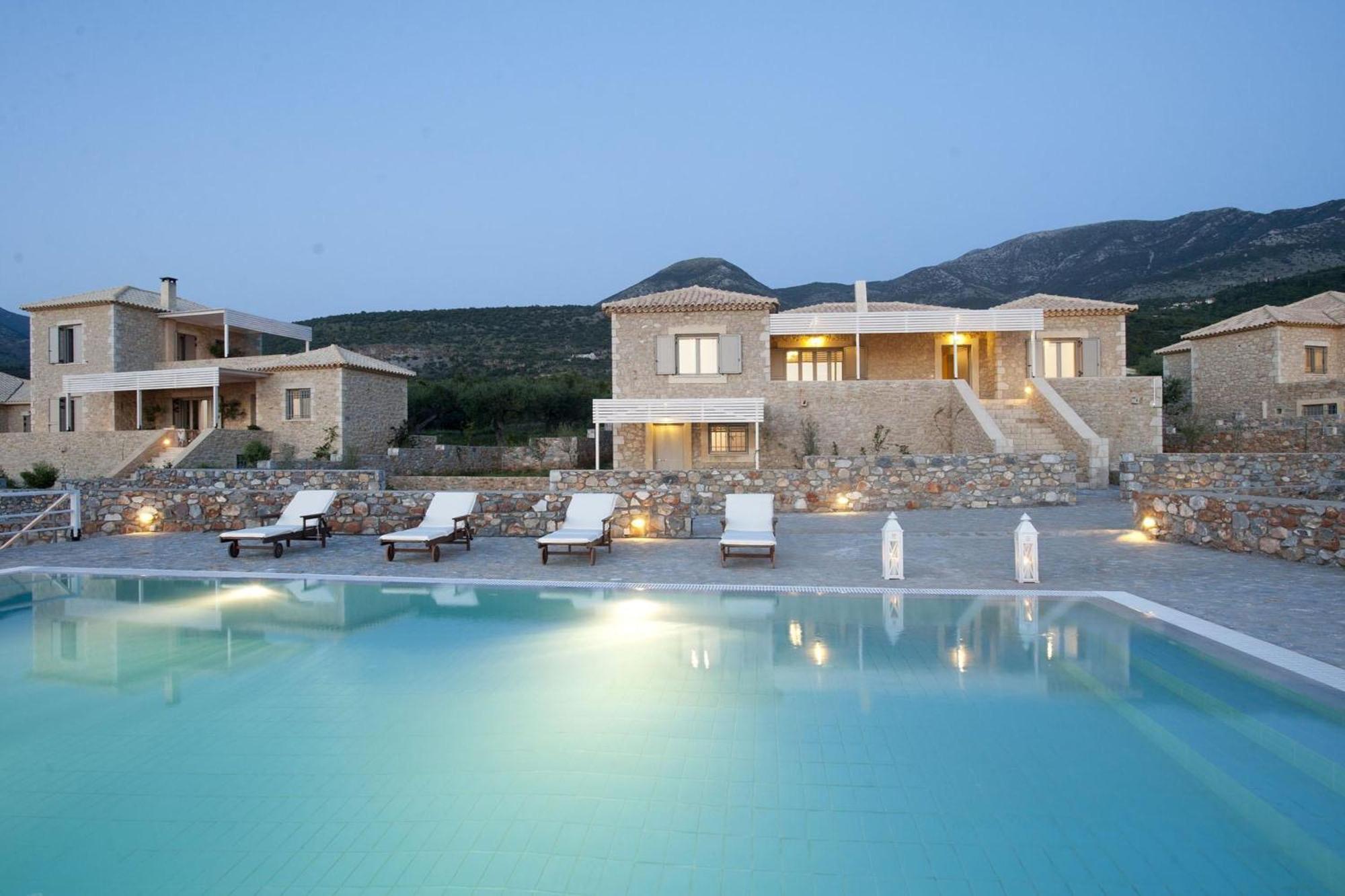 Poliana Estate Villas Riglia Exterior photo